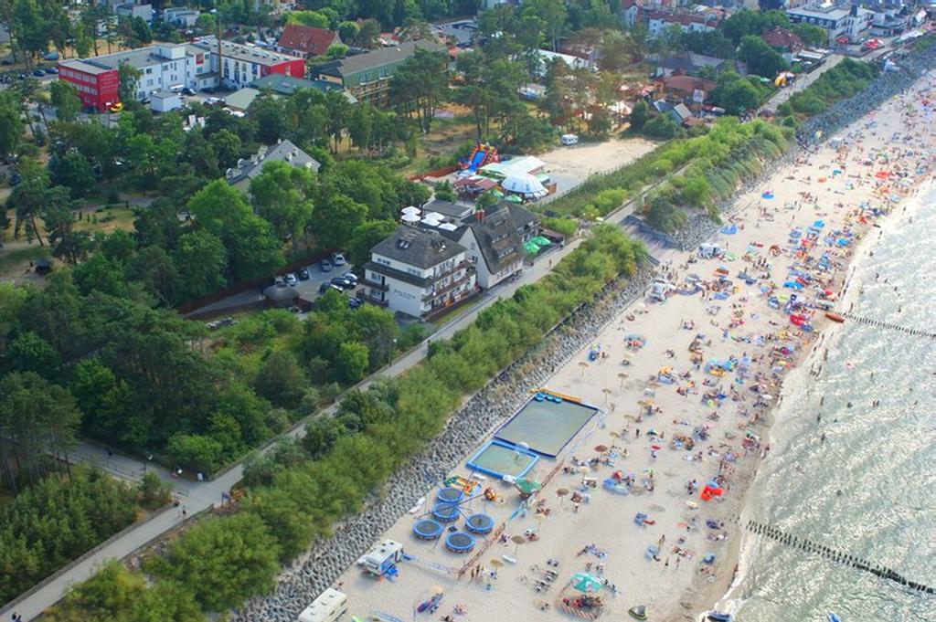 Baltivia Sea Resort Мельно Экстерьер фото