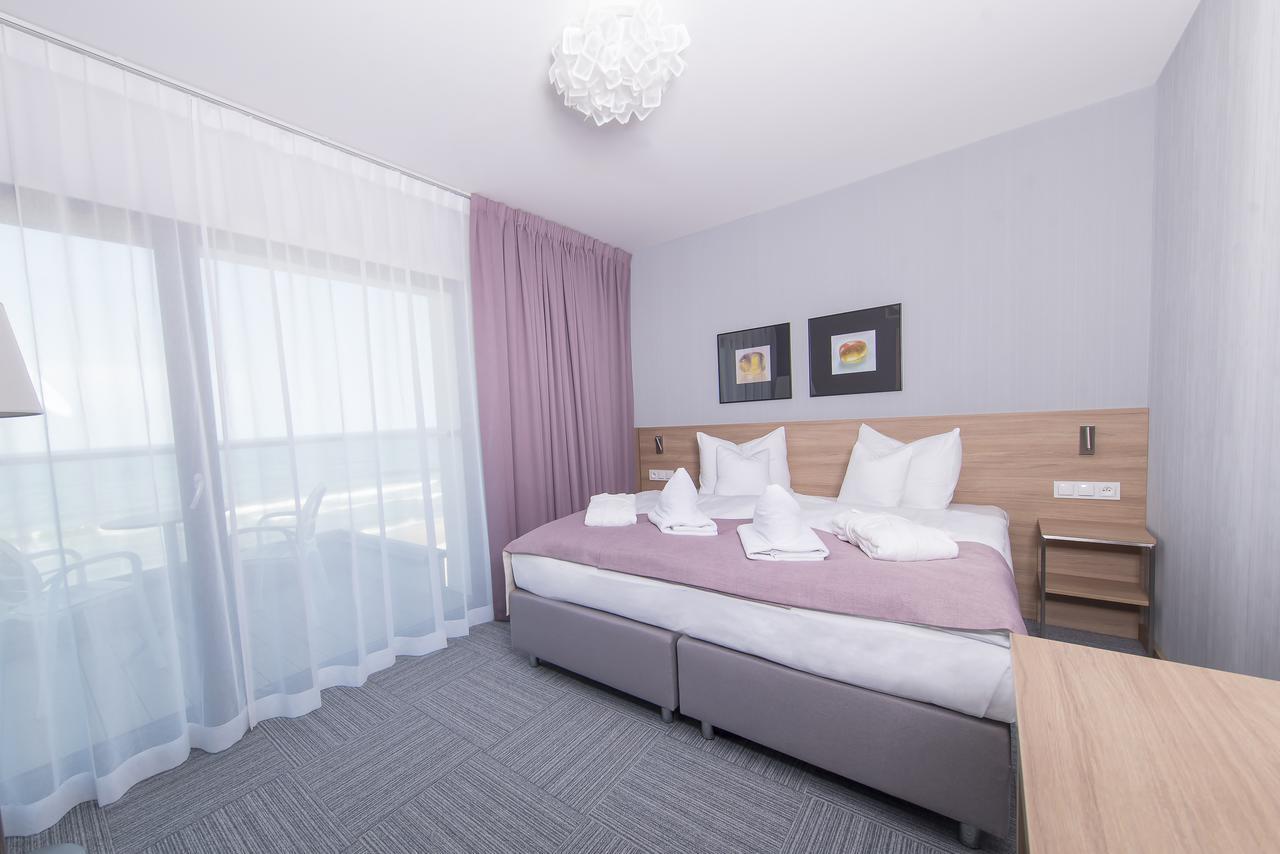 Baltivia Sea Resort Мельно Экстерьер фото